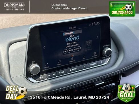 Used 2022 Nissan Rogue SV w/ SV Premium Package AWD/4WD image 11