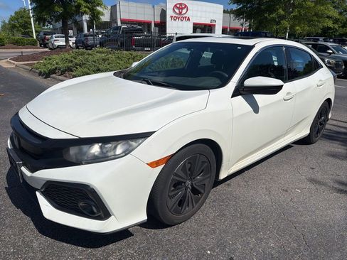 Used 2017 Honda Civic EX image 1