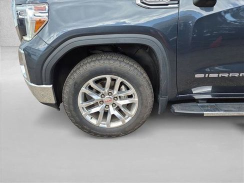 Used 2021 GMC Sierra 1500 SLT w/ SLT Premium Plus Package AWD/4WD image 16