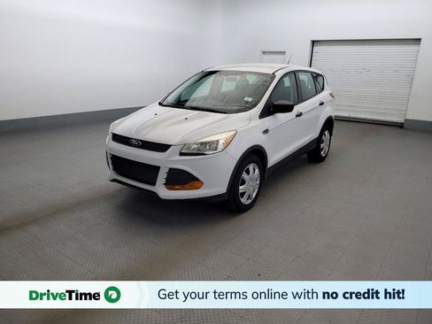 Used 2014 Ford Escape S FWD image 1