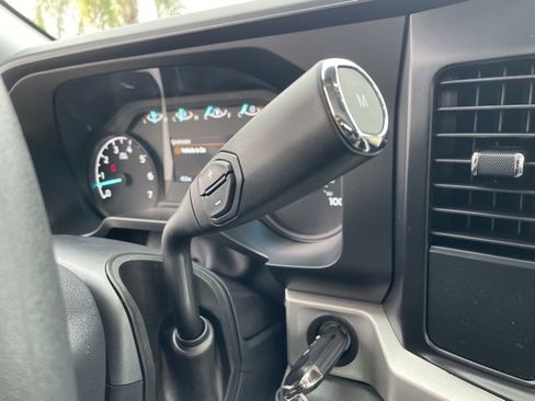 New 2026 Ford F250 XL w/ XL Chrome Package image 13