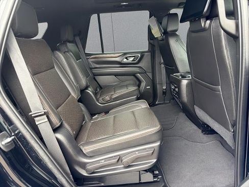 Used 2021 Chevrolet Tahoe High Country AWD/4WD image 19