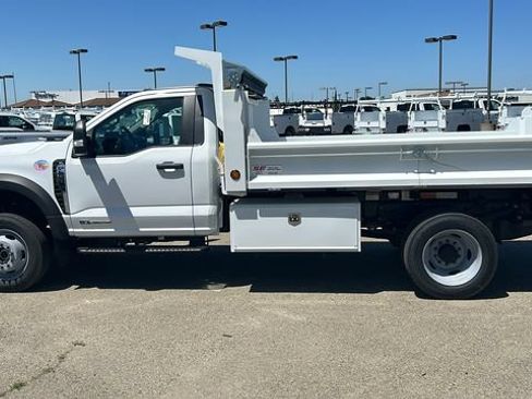 New 2026 Ford F550 4x4 Regular Cab Super Duty image 2