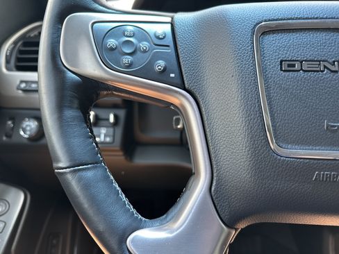 Used 2019 GMC Yukon Denali w/ Denali Ultimate Package RWD image 20