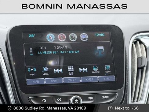 Used 2017 Chevrolet Malibu Premier image 9