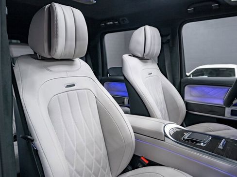 Used 2025 Mercedes-Benz G 63 AMG AMG G 63 image 17