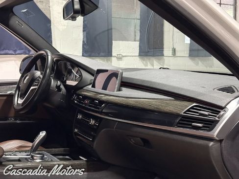 Used 2017 BMW X5 xDrive40e AWD/4WD image 13