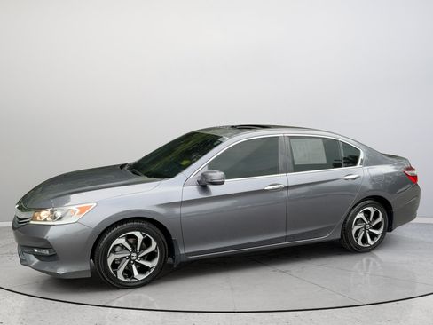 Used 2017 Honda Accord EX-L image 31