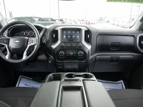 Used 2021 Chevrolet Silverado 1500 LT image 23