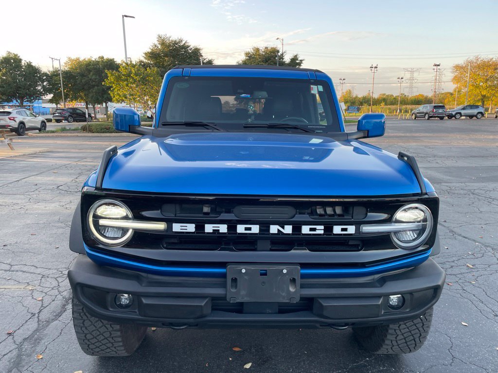 Used 2023 Ford Bronco Outer Banks w/ Sasquatch Package AWD/4WD image 8