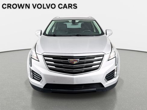Used 2018 Cadillac XT5 Luxury AWD/4WD image 2