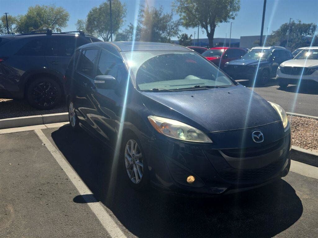 Used 2015 MAZDA MAZDA5 Grand Touring FWD image 4