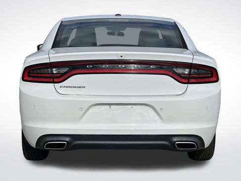 Used 2020 Dodge Charger SXT w/ Leather Interior Group image 30
