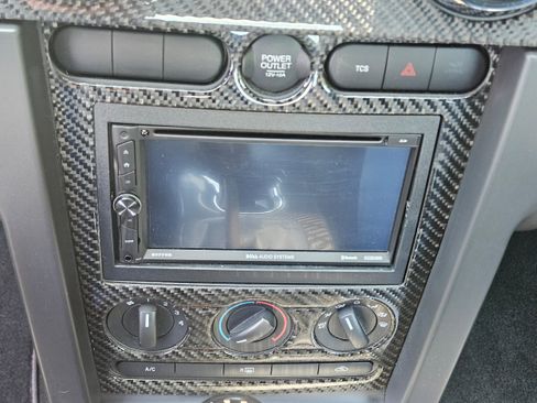 Used 2007 Ford Mustang GT Premium RWD image 17