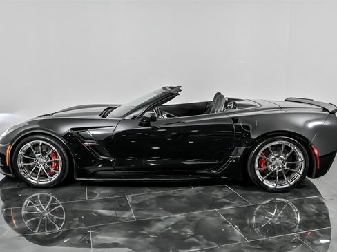 Used 2017 Chevrolet Corvette Grand Sport image 7