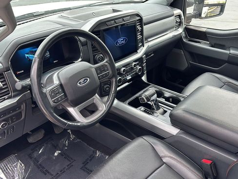 Used 2021 Ford F150 Lariat AWD/4WD image 13