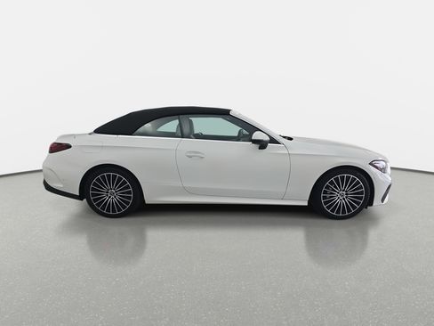 Certified 2024 Mercedes-Benz CLE 450 4MATIC Cabriolet image 4