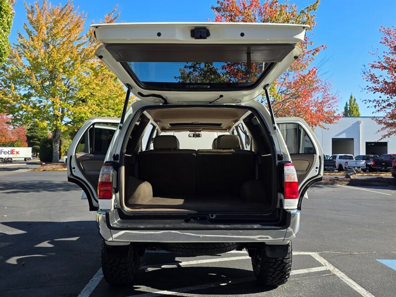 Used 1998 Toyota 4Runner Limited AWD/4WD image 30