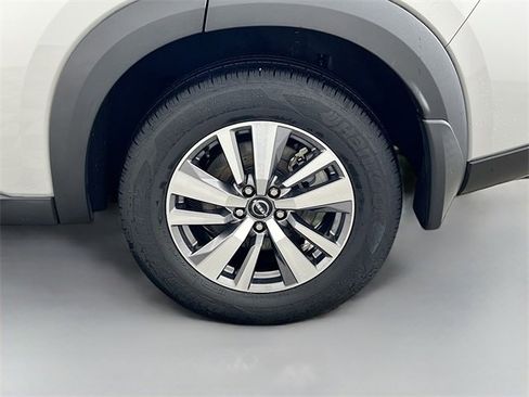 Used 2022 Nissan Pathfinder SL image 37