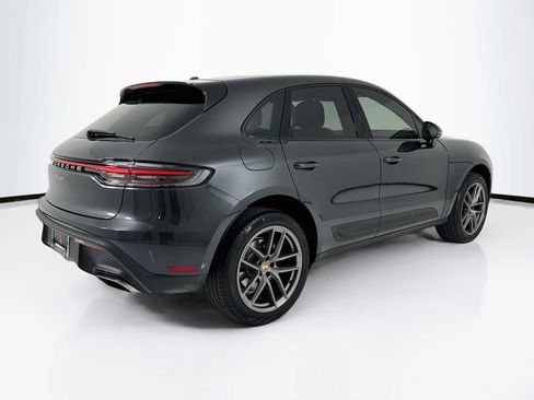Certified 2025 Porsche Macan AWD/4WD image 9