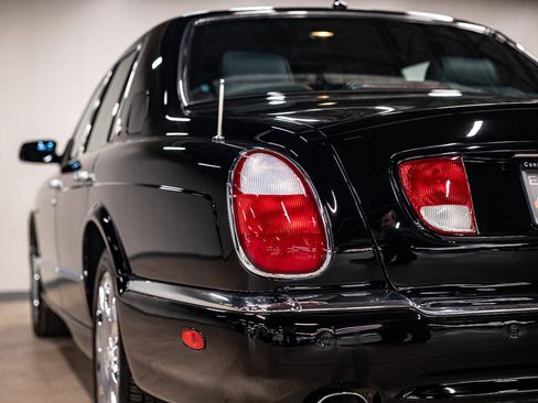 Used 2005 Bentley Arnage R RWD image 32