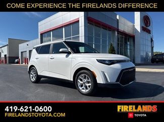 Used 2025 Kia Soul LX w/ LX Technology Package FWD video 1