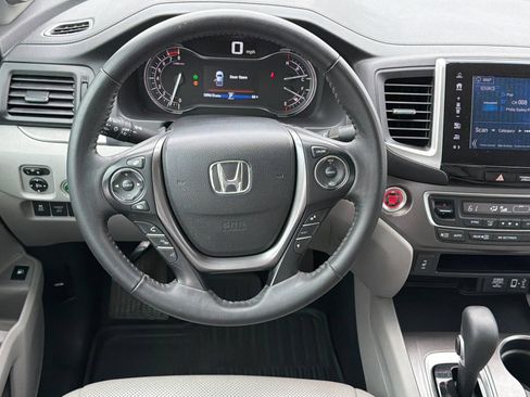 Used 2017 Honda Ridgeline RTL-T image 15