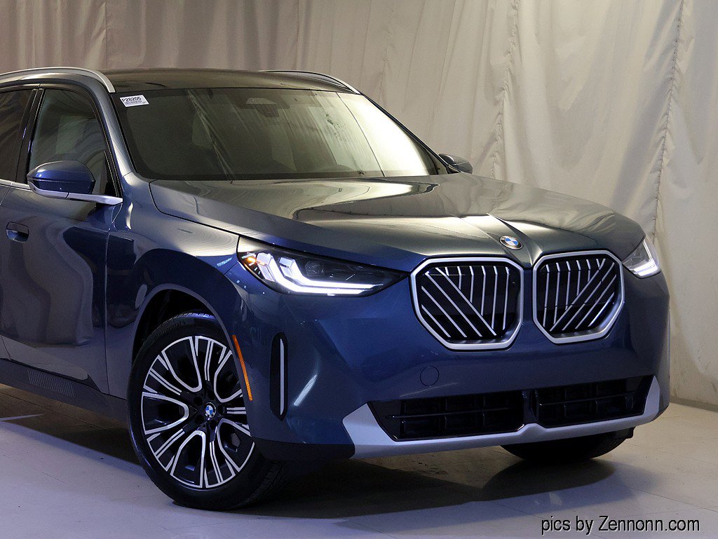 Certified 2026 BMW X3 xDrive30i AWD/4WD image 2