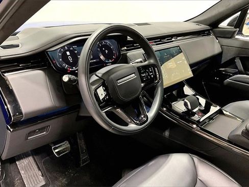 Used 2025 Land Rover Range Rover Sport Autobiography image 12