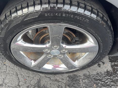 Used 2008 Pontiac Solstice GXP w/ Premium Package image 17