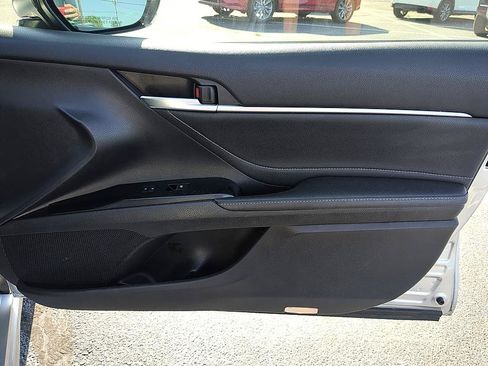 Used 2018 Toyota Camry XSE FWD image 34