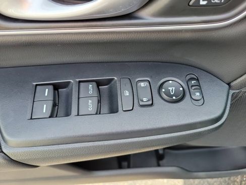 Certified 2021 Honda CR-V Touring image 22