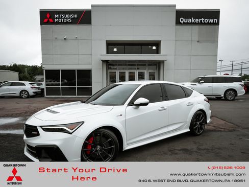 Used 2025 Acura Integra Type S FWD image 1
