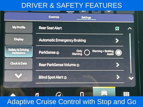 New 2025 Jeep Grand Cherokee Altitude image 5