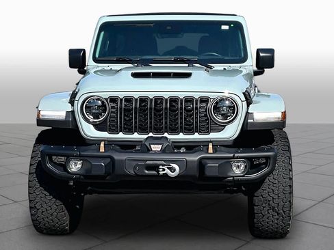 Used 2024 Jeep Wrangler Unlimited Rubicon 392 AWD/4WD image 3