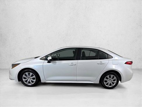 Used 2024 Toyota Corolla LE FWD image 6