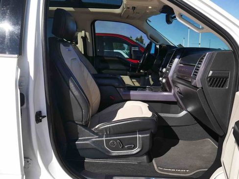 Used 2021 Ford F450 Limited image 13