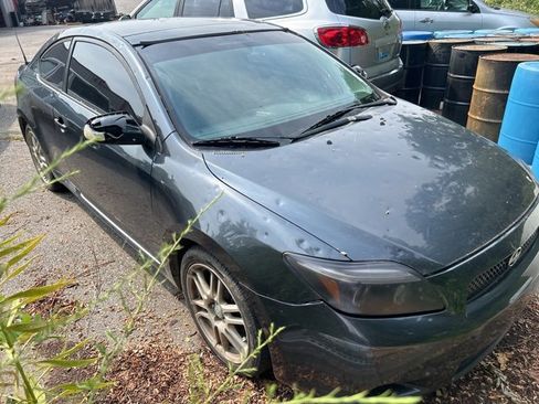 Used 2008 Scion tC image 2