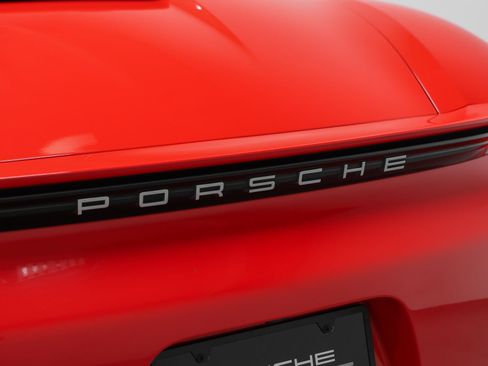 Certified 2019 Porsche 718 Boxster RWD image 21