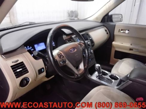 Used 2014 Ford Flex SE image 9