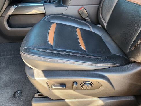 Used 2021 GMC Sierra 1500 AT4 w/ AT4 Preferred Package image 24