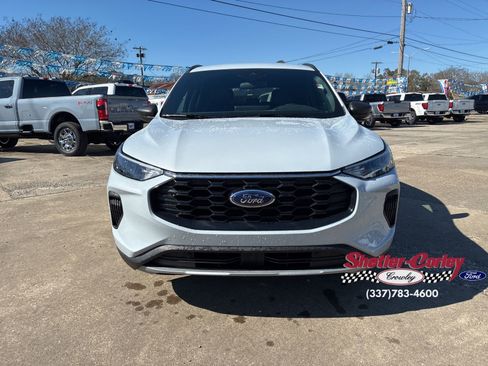 Used 2025 Ford Escape ST-Line w/ Tech Pack #1 image 2