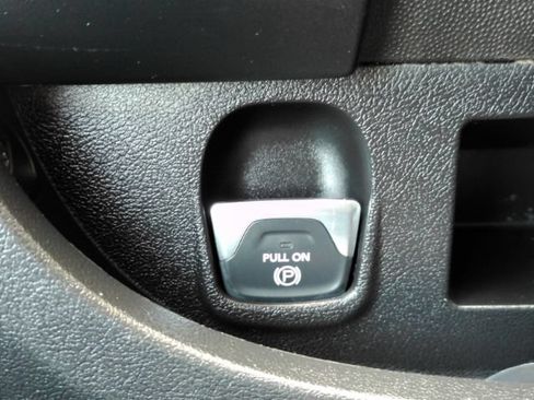 Used 2025 RAM ProMaster 3500 w/ Convenience Group FWD image 27