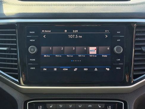 Used 2022 Volkswagen Atlas Cross Sport SEL image 22