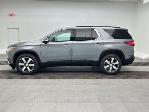 Certified 2021 Chevrolet Traverse LT w/ LT Premium Package AWD/4WD image 2