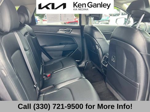 Certified 2024 Kia Sportage EX AWD/4WD image 57