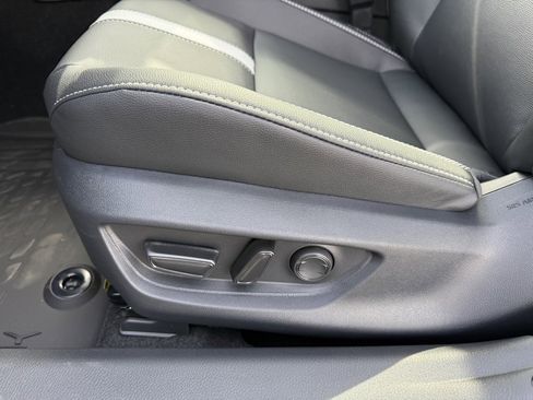 New 2026 Toyota Camry SE Nightshade image 16