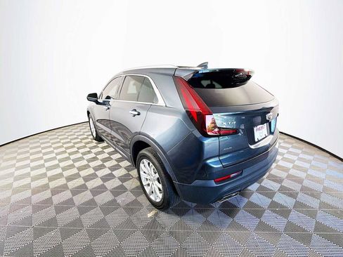 Used 2021 Cadillac XT4 Luxury w/ Cold Weather Package AWD/4WD image 6