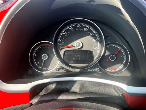 Used 2017 Volkswagen Beetle 1.8T SE image 25