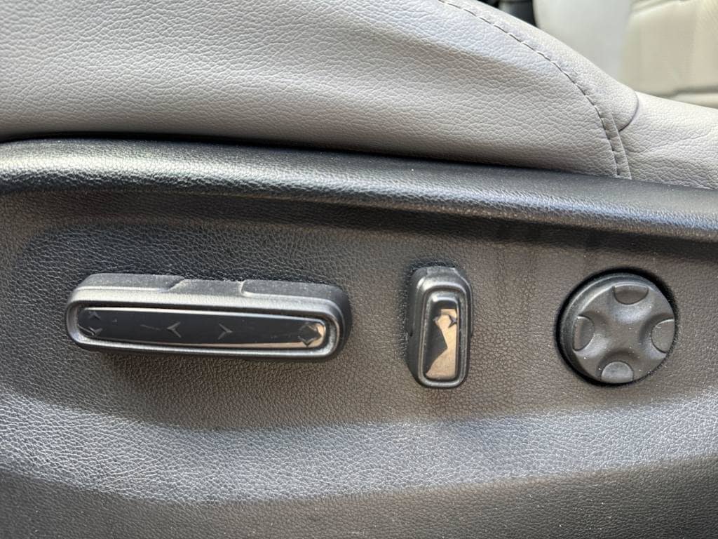 Used 2018 Honda CR-V EX-L image 17